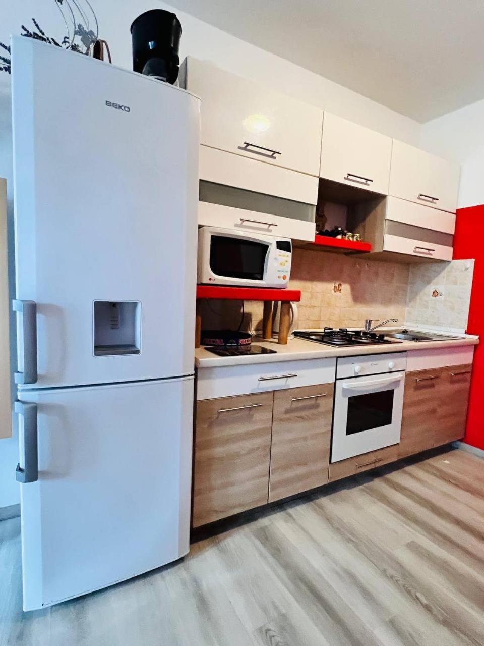 Mira Apartment Pula Ngoại thất bức ảnh