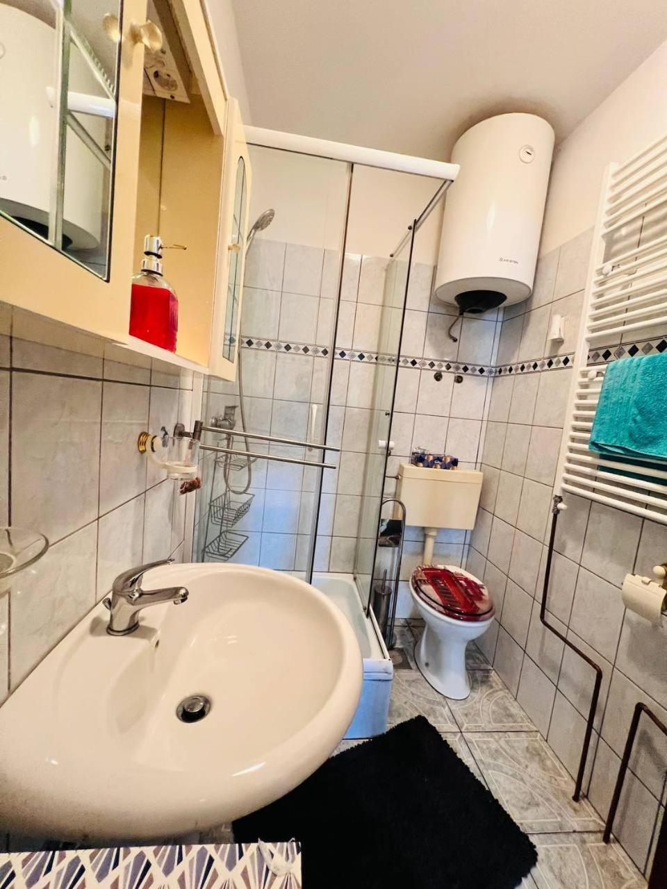 Mira Apartment Pula Ngoại thất bức ảnh