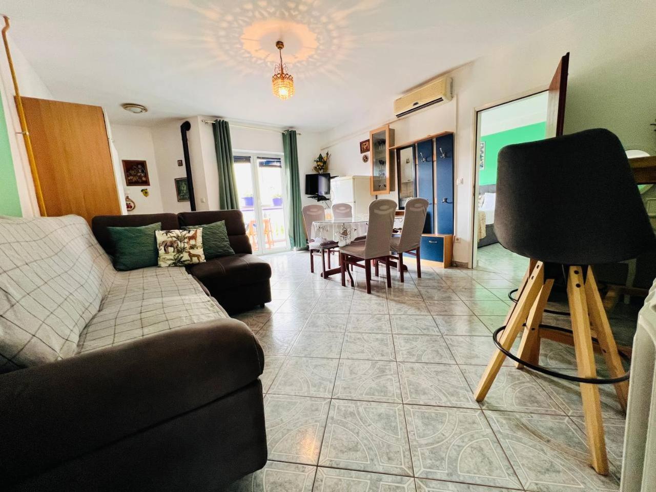 Mira Apartment Pula Ngoại thất bức ảnh